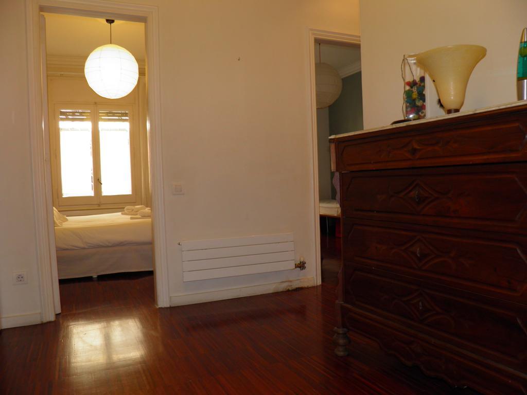 Suitur Courtyard Apartment Barcelona Exterior photo